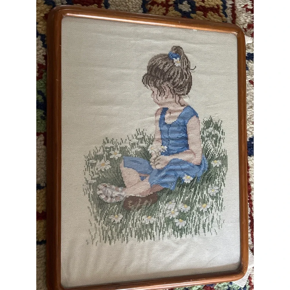 Unbranded vintage framed